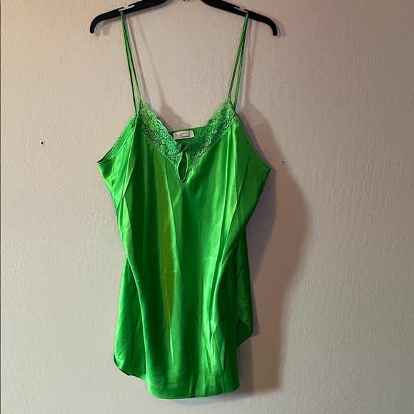 Green Satin Lace Trim Camisole - Picture 1 of 8
